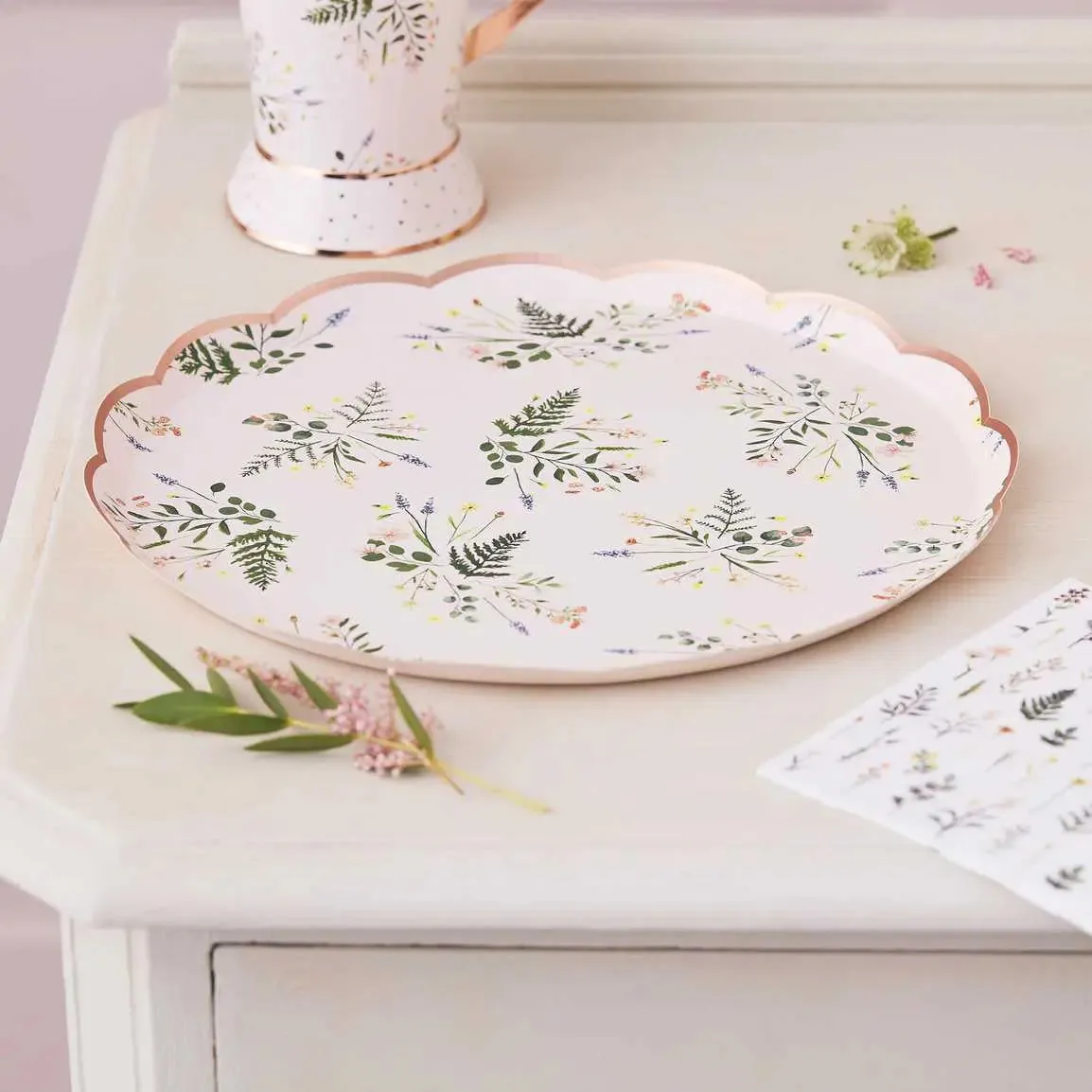 Ginger Ray Floral Tea Party Plates – 8 Pkt